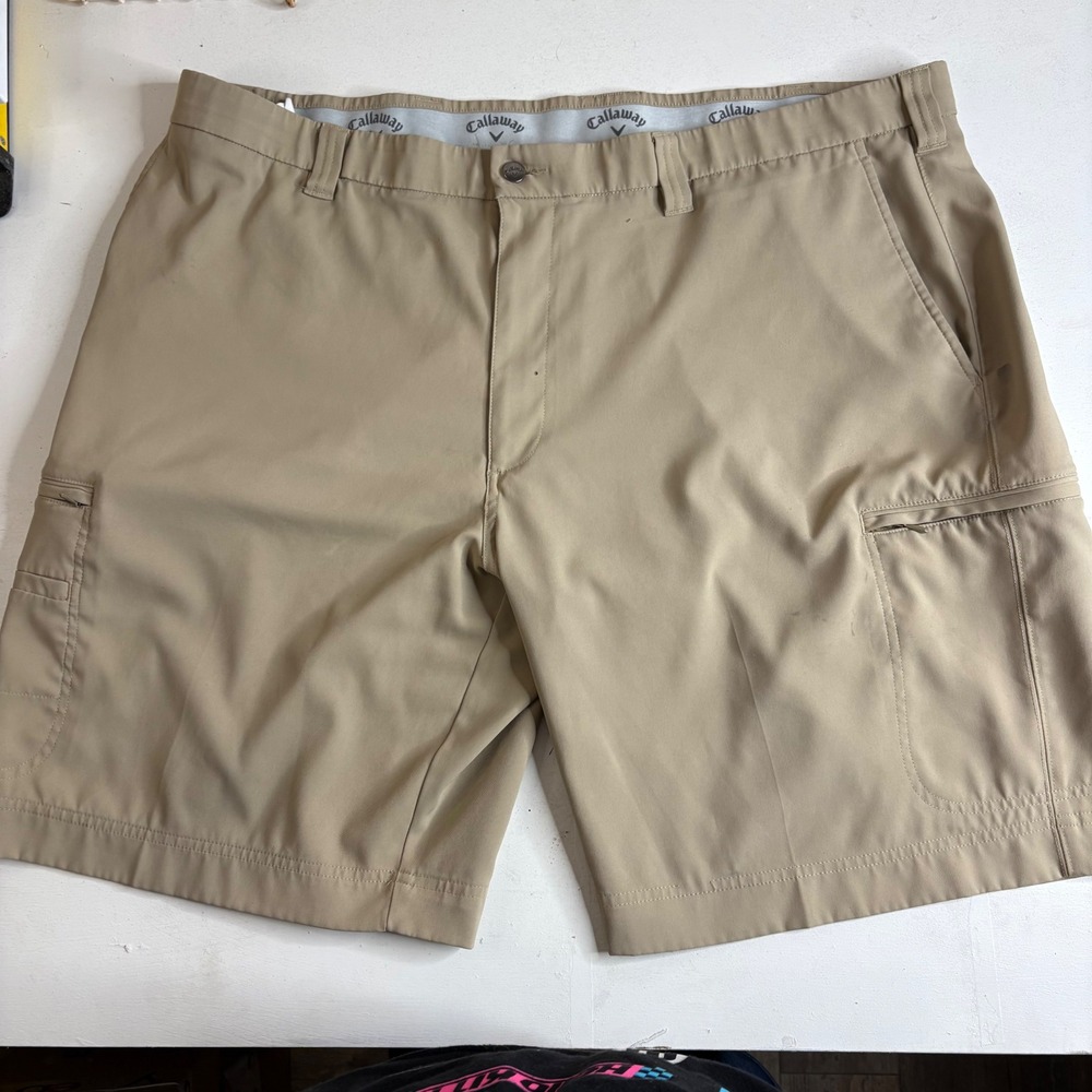 Callaway Golf Shorts Cargo Pockets Tech Shorts Mens Size 40